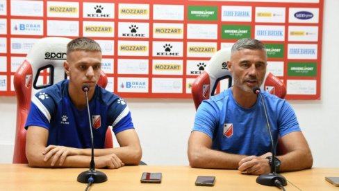НАПАДАЧКИ НА „ЦРНО- БЕЛЕ“ : Фудбалери Војводине желе да се радују у дербију с Партизаном НАПАДАЧКИ НА „ЦРНО- БЕЛЕ“ : Фудбалери Војводине желе да се радују у дербију с Партизаном