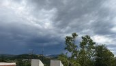 NAJNOVIJE UPOZORENJE RHMZ: Spremite se, stižu kiša i pljuskovi (FOTO) NAJNOVIJE UPOZORENJE RHMZ: Spremite se, stižu kiša i pljuskovi (FOTO)