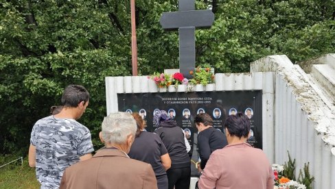 JUNAKE SELO SLAVI: Bogutovo Selo kod Ugljevika JUNAKE SELO SLAVI: Bogutovo Selo kod Ugljevika