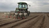SUNCOKRET SVE POPULARNIJI NA ORANICAMA: Ratari u Srbiji privode kraju pripreme za početak prolećne setve: