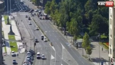 NEVEROVATAN PRIZOR NA ULICAMA BEOGRADA JUTROS: Prazan grad, nigde nikoga, da li su odmori uticali na ovu sliku? NEVEROVATAN PRIZOR NA ULICAMA BEOGRADA JUTROS: Prazan grad, nigde nikoga, da li su odmori uticali na ovu sliku?