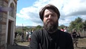 OBIJENA CRKVA U SUVOM DOLU: Pre dva dana osvanuo i grafit UČK, sveštenik hitno prijavio stvar policiji (VIDEO)