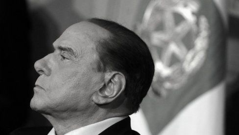 У ЧАСТ ЛЕГЕНДИ: Вољени клубови Силвија Берлусконија састаће се у утакмици посвећеној преминулом председнику