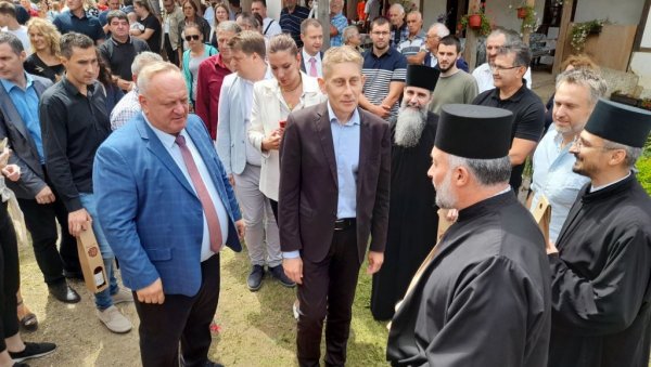 ВЕРА НАС ЈЕ ОДРЖАЛА И САЧУВАЛА: Држава неће дозволити да пропадне конак Рударске цркве стар више од 200 година ВЕРА НАС ЈЕ ОДРЖАЛА И САЧУВАЛА: Држава неће дозволити да пропадне конак Рударске цркве стар више од 200 година