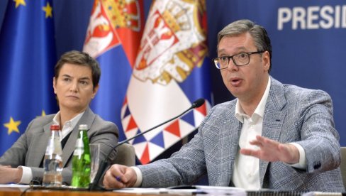 VUČIĆ: Sami donosimo svoje odluke - To je politika časti i ponosa VUČIĆ: Sami donosimo svoje odluke - To je politika časti i ponosa