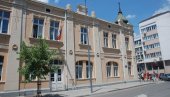 U OVOM GRADU U SRBIJI ŽIVI 359 MILIONERA: Ko su ti ljudi, čime se bave? U OVOM GRADU U SRBIJI ŽIVI 359 MILIONERA: Ko su ti ljudi, čime se bave?