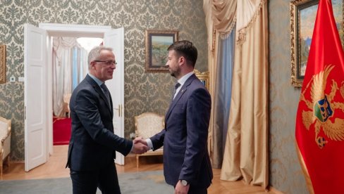 SLOGU REMETI FOTELJA ŠEFA PARLAMENTA Kompromis ZBCG i Demokrata vodi do stabilne većine u Vladi SLOGU REMETI FOTELJA ŠEFA PARLAMENTA Kompromis ZBCG i Demokrata vodi do stabilne većine u Vladi