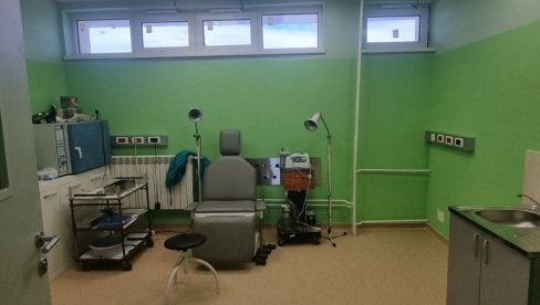 DODATNO STIŽE JOŠ OPREME: Vranjska nova bolnica primila prve pacijente (FOTO) DODATNO STIŽE JOŠ OPREME: Vranjska nova bolnica primila prve pacijente (FOTO)