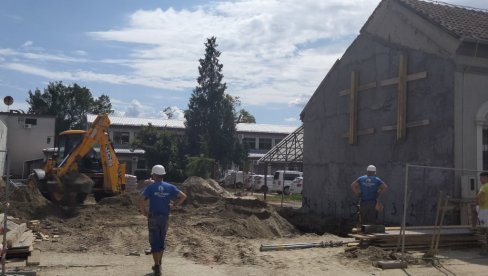 RADOVI 11,8 ODSTO MANJE VREDNI: Podaci za CG RADOVI 11,8 ODSTO MANJE VREDNI: Podaci za CG