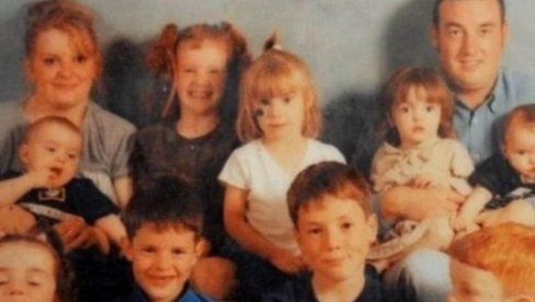 СВЕ ЗНАЛА: Три године пре трагедије мајка рекла које дете са слике ће бити ПСИХОПАТА - и извршила самоубиство (ФОТО) СВЕ ЗНАЛА: Три године пре трагедије мајка рекла које дете са слике ће бити ПСИХОПАТА - и извршила самоубиство (ФОТО)