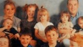 СВЕ ЗНАЛА: Три године пре трагедије мајка рекла које дете са слике ће бити ПСИХОПАТА - и извршила самоубиство (ФОТО)