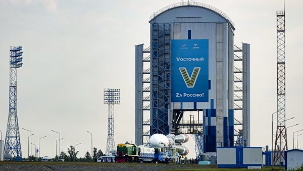 „РОСКОСМОС“ ПОТВРДИО: Прва лансирна ракета „Ангара-А5“ послата на космодром Васточни (ФОТО) „РОСКОСМОС“ ПОТВРДИО: Прва лансирна ракета „Ангара-А5“ послата на космодром Васточни (ФОТО)