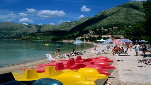 SVAŠTA SAM DO SADA PLAĆAO, ALI OVO JOŠ NIGDE NISAM Hrvati ne prestaju sa iznenađenjima za turiste (FOTO)