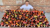 REKORDERI NA BALKANU: Porodica Antić iz Ćuprije uzgaja čak 360 sorti paradajza (FOTO) REKORDERI NA BALKANU: Porodica Antić iz Ćuprije uzgaja čak 360 sorti paradajza (FOTO)