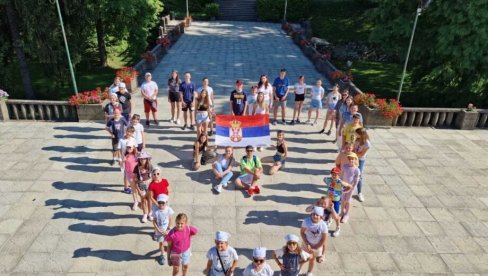 LETO U ZAVIČAJU: Đaci iz dopunskih škola borave u Tršiću LETO U ZAVIČAJU: Đaci iz dopunskih škola borave u Tršiću