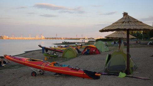 TID REGATA STIGLA NA KUSJAK: Učesnici međunarodne regate nastavili put Bugarske TID REGATA STIGLA NA KUSJAK: Učesnici međunarodne regate nastavili put Bugarske