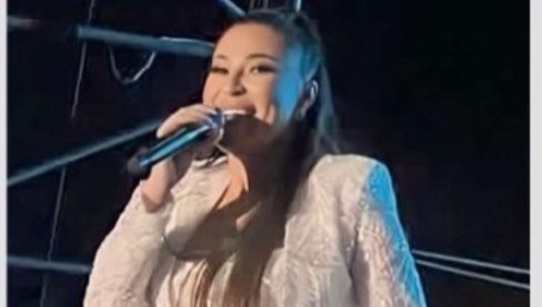 JUBILARNI 20. PUT: Ceca Ražnatović još jednom u Budvi oborila sve rekorde (FOTO/VIDEO) JUBILARNI 20. PUT: Ceca Ražnatović još jednom u Budvi oborila sve rekorde (FOTO/VIDEO)