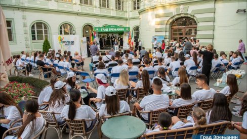 LETNJI KAMP U ZRENJANINU: Za mlade iz dijaspore (FOTO)