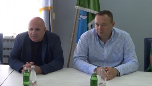 Лозничанин на челу Скупштине заједница клубова Супер Б рукометне лиге Лозничанин на челу Скупштине заједница клубова Супер Б рукометне лиге
