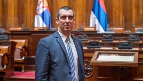 ORLIĆ ODGOVORIO PONOŠU: Tajkuni i stranci - čim ih vidi, Srbija se refleksno hvata za novčanik