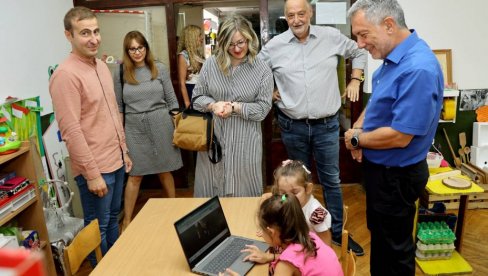 ISTOČNOJ SRBIJI SREDSTVA EU: Novac za projekte u Zaječaru i Knjaževcu ISTOČNOJ SRBIJI SREDSTVA EU: Novac za projekte u Zaječaru i Knjaževcu