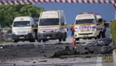 U PADU AVIONA 10 STRADALIH: Letelica se srušila na auto-put u Maleziji