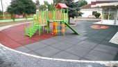 RADOVI VREDNI 6.6 MILIONA DINARA: Uređeno dvorište vrtića „Majski cvet“ u Kostolcu RADOVI VREDNI 6.6 MILIONA DINARA: Uređeno dvorište vrtića „Majski cvet“ u Kostolcu