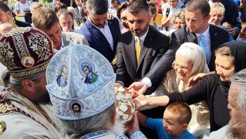 SVEČANO: Preobraženskom litijom proslavljena slava Žabljaka (FOTO)