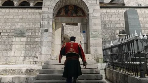 МИЛУ СМЕТА ИСТИНА: Тражи забрану филма Црна Гора међа истине и лажи МИЛУ СМЕТА ИСТИНА: Тражи забрану филма Црна Гора међа истине и лажи