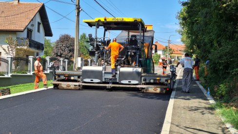 УРЕЂЕНЕ УЛИЦЕ ШИРОМ МЛАДЕНОВЦА Путари били вредни у приградској општини