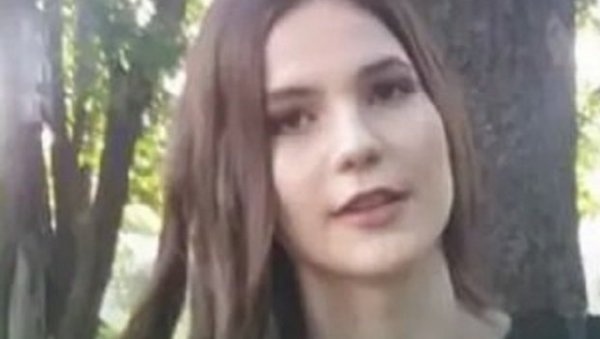 КРУШЕВАЦ У СУЗАМА: Преминула предивна ученица Кристина Благојевић - Болест је, ипак, била јача КРУШЕВАЦ У СУЗАМА: Преминула предивна ученица Кристина Благојевић - Болест је, ипак, била јача