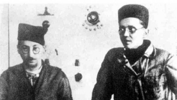 ФЕЉТОН - СПЕЦИЈАЛНЕ ПРИВИЛЕГИЈЕ ЗА АНТИДРЖАВНЕ ЕЛЕМЕНТЕ: За време робијања у Лепоглави, Броз је готово свакодневно одлазио у кафану Фидлер ФЕЉТОН - СПЕЦИЈАЛНЕ ПРИВИЛЕГИЈЕ ЗА АНТИДРЖАВНЕ ЕЛЕМЕНТЕ: За време робијања у Лепоглави, Броз је готово свакодневно одлазио у кафану Фидлер
