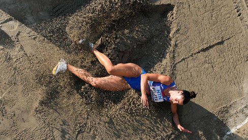 SKOK ZA ISTORIJU! Ivana Vuleta i nestvaran let za zlato u finalu Svetskog prvenstva u Budimpešti (VIDEO)