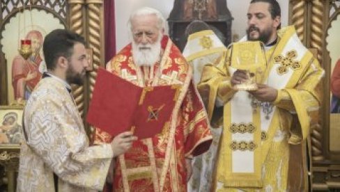 MIRAŠA ĆERAJU SA TRONA Raskol u CPC, vikarni episkop saziva skup na Cetinju da bi svrgao poglavara MIRAŠA ĆERAJU SA TRONA Raskol u CPC, vikarni episkop saziva skup na Cetinju da bi svrgao poglavara