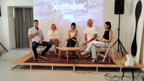 ВИШЕ ОД 200 ИЗВОЂАЧА У ПОДГРАЂУ ПЕТРОВАРАДИНА : У четвртак почиње 23. Фестивал уличних свирача ВИШЕ ОД 200 ИЗВОЂАЧА У ПОДГРАЂУ ПЕТРОВАРАДИНА : У четвртак почиње 23. Фестивал уличних свирача
