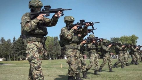 ELITNO BRATSTVO SA GVOZDENOM TRADICIJOM: Novosti u Pančevu, na obuci novih pripadnika 72. brigade za specijalne operacije (FOTO/VIDEO)