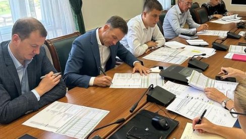PRIVODIMO KRAJU REBALANS BUDŽETA Ministar Mali otkrio za šta će novac biti iskorišćen PRIVODIMO KRAJU REBALANS BUDŽETA Ministar Mali otkrio za šta će novac biti iskorišćen