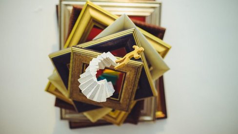 U GALERIJI U VRANJU: Otvaranje izložbe Podvojeni svet U GALERIJI U VRANJU: Otvaranje izložbe Podvojeni svet