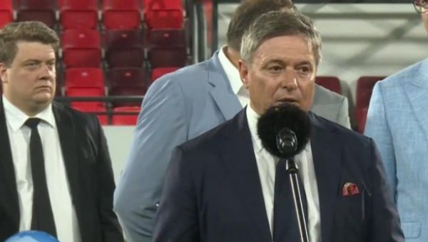 ДРАГАН СТОЈКОВИЋ ПИКСИ: Хвала Вучићу, стадион у Лесковцу је за понос ДРАГАН СТОЈКОВИЋ ПИКСИ: Хвала Вучићу, стадион у Лесковцу је за понос