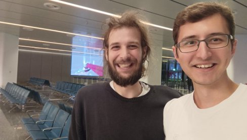 PRODAO KRAVU ZA PUT U MANILU: Nikola Krgović se zaputio na Filipine kako bi bodrio košarkaše PRODAO KRAVU ZA PUT U MANILU: Nikola Krgović se zaputio na Filipine kako bi bodrio košarkaše