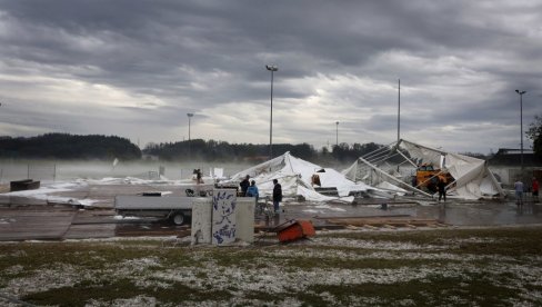 OLUJA NAPRAVILA OGROMNU ŠTETU U NEMAČKOJ POKRAJINI: Padao grad prečnika osam centimetara, povređeno 12 osoba (FOTO/VIDEO)