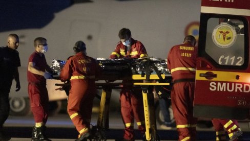 PANIKA U ŠKOLI U BUKUREŠTU: Dečak bacio opasnu materiju, mališani hitno prebačeni u bolnicu PANIKA U ŠKOLI U BUKUREŠTU: Dečak bacio opasnu materiju, mališani hitno prebačeni u bolnicu