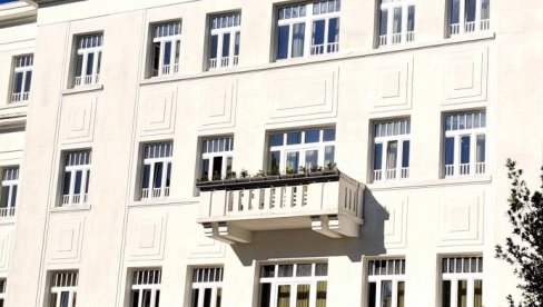 СПАЈИЋ ПРАВИ ВЛАДУ РУШИ ПОДГОРИЦУ ПзП тражи проверу поверења градоначелници Оливери Ињац СПАЈИЋ ПРАВИ ВЛАДУ РУШИ ПОДГОРИЦУ ПзП тражи проверу поверења градоначелници Оливери Ињац