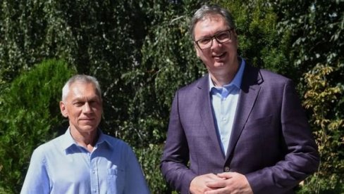 VUČIĆ SA HARČENKOM U VILI BOKELJKA: Ovaj video demantuje najnovije laži opozicionih medija (VIDEO)