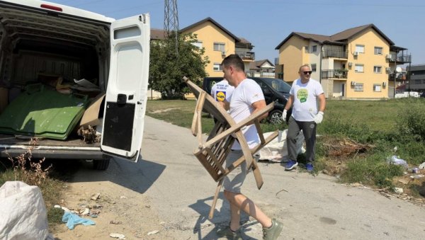 ОЧИСТИЛИ ДИВЉУ ДЕПОНИЈУ У АДИЦАМА: Акција новосадског Удружења „Чепом до осмеха“ и апел грађанима ОЧИСТИЛИ ДИВЉУ ДЕПОНИЈУ У АДИЦАМА: Акција новосадског Удружења „Чепом до осмеха“ и апел грађанима