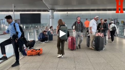 OTKAZANI AVIO-LETOVI: Širom Velike Britanije došlo je do obustave avio-saobraćaja (VIDEO) OTKAZANI AVIO-LETOVI: Širom Velike Britanije došlo je do obustave avio-saobraćaja (VIDEO)