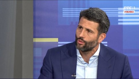 ŠAPIĆ: Proces obezbeđivanja besplatnih udžbenika nije bio lak, ali je besprekorno sproveden ŠAPIĆ: Proces obezbeđivanja besplatnih udžbenika nije bio lak, ali je besprekorno sproveden