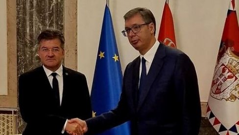 VUČIĆ VIŠE OD DVA SATA RAZGOVARAO SA LAJČAKOM: Veoma sam zabrinut zbog Kurtijevog plana da okupira sever i protera Srbe