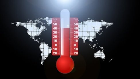 ВАТРОГАСНО ЦРЕВО НЕ ХЛАДИ ПЛАНЕТУ: Сагоревање фосилних горива мора да се заустави ВАТРОГАСНО ЦРЕВО НЕ ХЛАДИ ПЛАНЕТУ: Сагоревање фосилних горива мора да се заустави