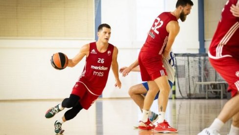 ZVEZDA UBEDLJIVA U PRVOJ PROVERI: Nedović dominirao u pobedi protiv Spartaka, istakao se i novajlija (FOTO)